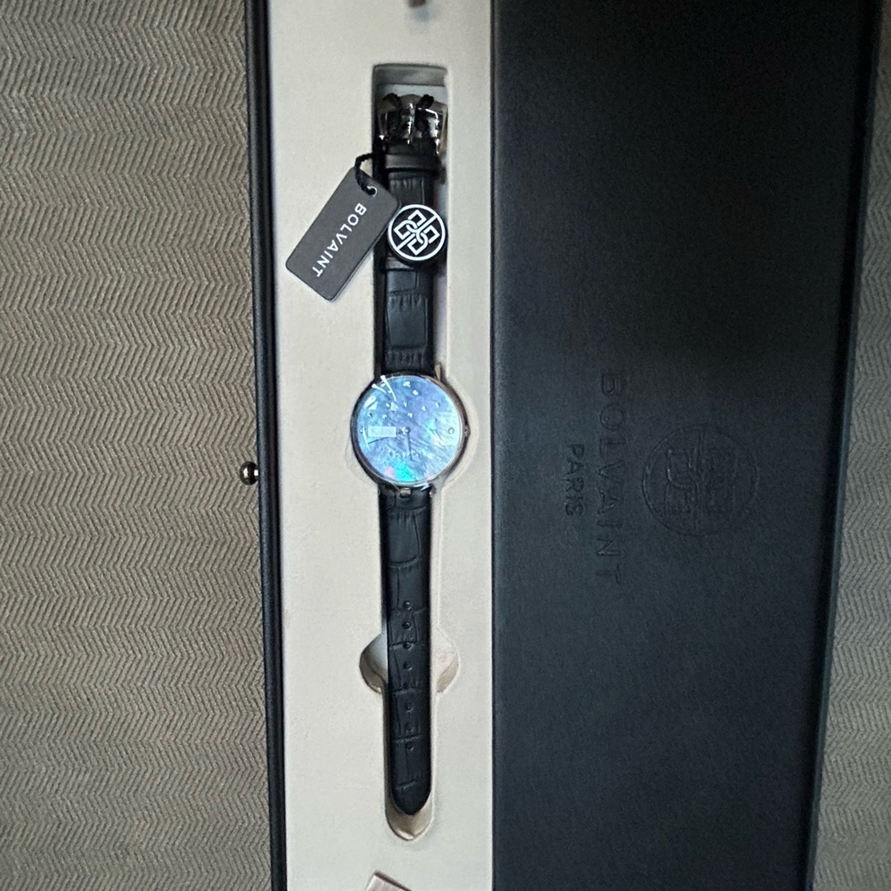 Bolvaint Women’s Watch